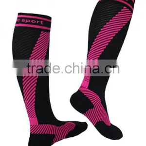 Hot Sale High Quality Athletic Tape Compression Socks thumbnail-2