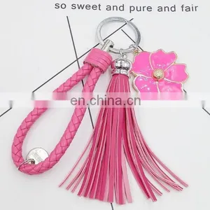 Promotion Tassel Style Leather Key Chain With Metalflower Pendant thumbnail-1