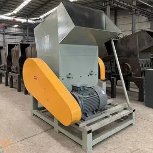 Plastic Crusher Manufacturer 600 Type Plastic Bottle Crusher Black Plastic Frame Powder Machine thumbnail-4