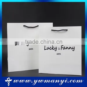 Decorative Ivory Board Paper Bag Christmas Paper Gift Bag Supplier's Choice thumbnail-1