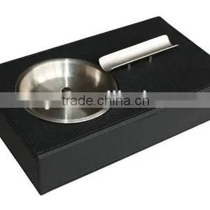 Men's Gift Pratical Black Leather Cigar Ashtrays With Drawer thumbnail-2