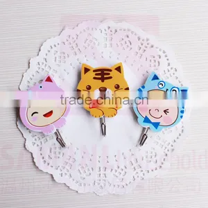Plastic Adhesive Magic Wall Hook thumbnail-4
