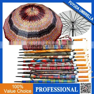 2016 Cheap Wholesale Wooden Handle Nigeria Market 16k 24k Silver Printed Golf Umbrella thumbnail-1