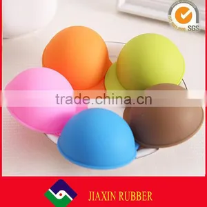 Cap-shaped Silicone Lid for Pop Can, Food Grade Silicone Lid in China thumbnail-1