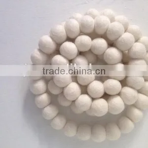 Hot Sale Nepal Felt Balls 2cm 3cm thumbnail-4