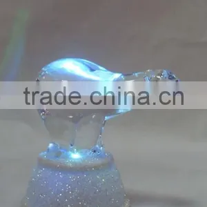 LED Electronic Light Acrylic Crystal Polar Bear Animals Toys thumbnail-1