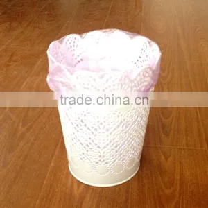 Plastic Round Hollow Out Garbage Bin Series thumbnail-3