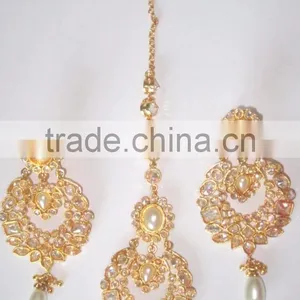 EARRING PAIR WITH TIKA GOLD TONE Hair Accessory thumbnail-2