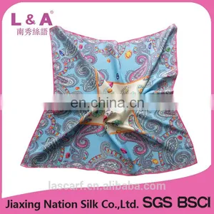 2017 Newest Women Pink Digital Printing Custom Design Square Twill Silk Scarf thumbnail-1
