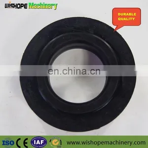 09500-30478 Kubota Combine Harvester Spare Parts Second Corner Oil Seal For DC70 thumbnail-3