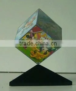 Light Activated and Sound Activated Magic Turning Photo Frame thumbnail-1