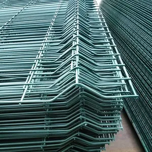 Hot Dipped Galvanized 3D Wire Mesh Fence With Peach Post for Private House Yard Isolation thumbnail-4