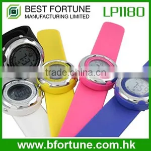 LP1180 Silicone Strap LCD Plastic Digital Movement Promotional Slap on Watch thumbnail-1