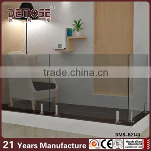 2015 New Design for Railings Price Glass Hot Selling Frameless Glass Railing Wholesale Frameless Glass Deck Railing thumbnail-1