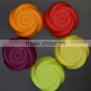 Low Price China Microwave Safe Cake Pan thumbnail-1