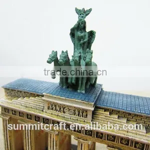 Resin Brandenburg Gate in Berlin Germany Gift Souvenir thumbnail-4