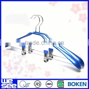Broad-shouldered Suit Hanger With Clips Slip-resistant thumbnail-2