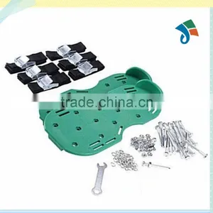 Lawn Aerator Sandals / Aerating Spikes Heavy Duty Spiked Shoes 3 Straps With Zinc Alloy Metal Buckles and Nails for Lawn Care thumbnail-1