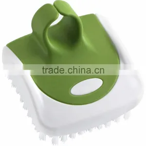 Kitchen Utensil Plastic Finger Handy Vegetable Fruit Cleaning Brush Veggie Scrub Brush thumbnail-2