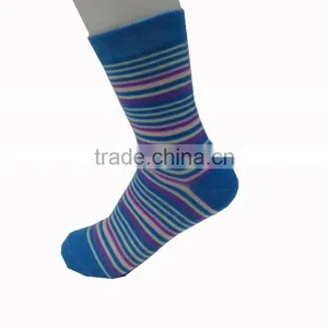 Women Fashion Stripe Socks thumbnail-3