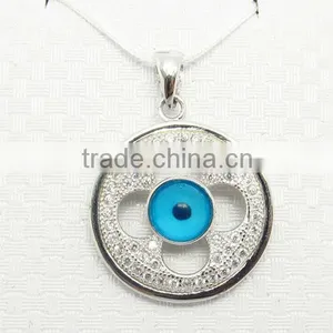 Round Shape Blue Eye Pendant thumbnail-1