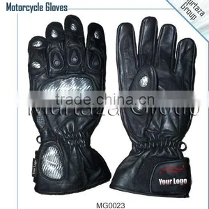 Racing Gloves & Suits thumbnail-1