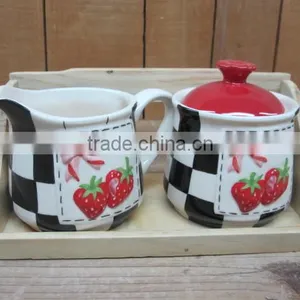 New Strawberry Emboss Ceramic Milk Jug With Sugar Bowl Set thumbnail-1