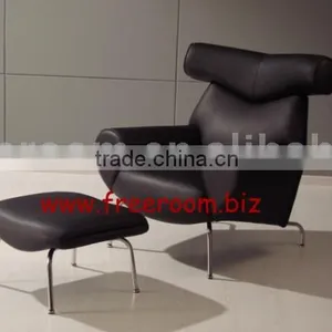 Oxford Chair and Ottoman thumbnail-1
