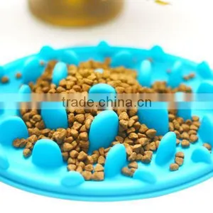 Interactive Anti Gulp Silicone Pet Bowl Slow Feed Dog Bowl thumbnail-3
