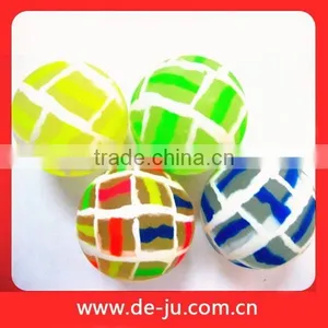 Checked Pattern Solid Rubber Bouncy Vending Machine Balls thumbnail-1