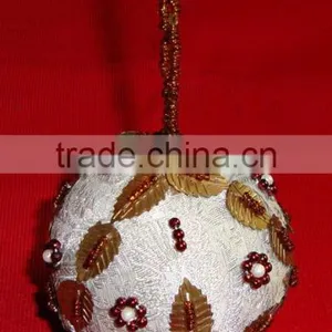 Beaded Christmas Ornaments thumbnail-1