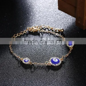 Round Rhinestone Evil Eye Bracelet Gold Chain Bracelet thumbnail-3