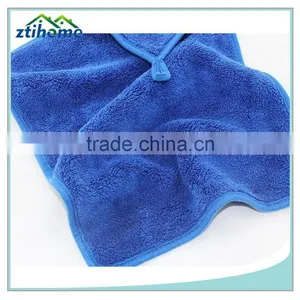 Super Absorbent Kitchen Cleaning Microfiber Cloth With Hanger thumbnail-2