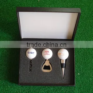 Packing Good Gifts for Golfers thumbnail-1