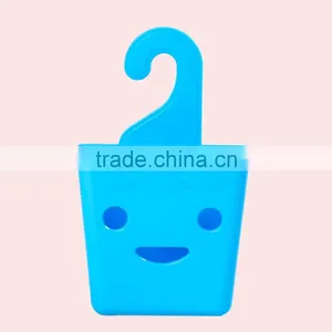 Smiling Face Shape Plastic Material PP Hanging Basket thumbnail-2