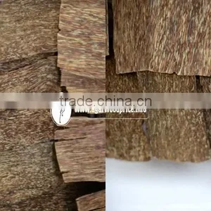 Vietnam High Grade Agarwood Chips Color Brown of 100% Natural Oud Wood, 0.5mm Thickness thumbnail-1