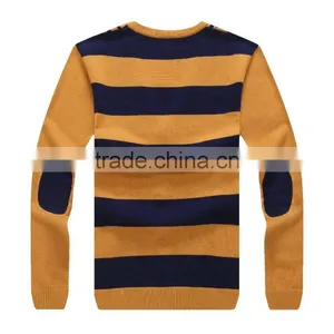 100% Fine Wool Men's Yellow Cardigan With Pattern thumbnail-2