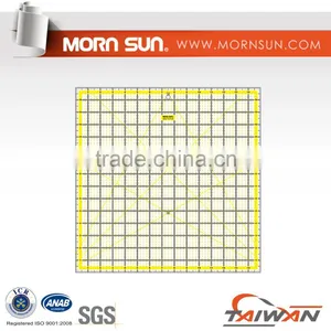15"x15" Plastic Ruler 15 Cmplastic Quilting Ruler Manufacturer thumbnail-1