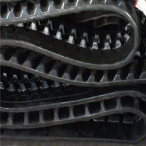 Small Bobcat Replacement Tracks Low Ground Pressure 3168mm Overall Length thumbnail-2
