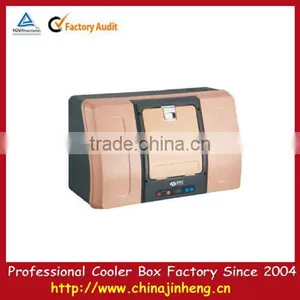 New Product of Car Cooler, Mini Portable Car Refrigerator thumbnail-1