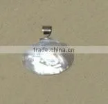 Oval Mother Pearlpendant thumbnail-1