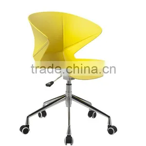 Indoor and Outdoor Leisure Plastic Chair HC-N009 thumbnail-1