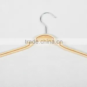 Popular Model FR-4 Grade Wooden Non Slip Hanger thumbnail-1