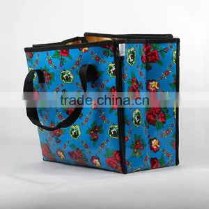 Wholesale Hot Multifunction Two in One Waterproof Picnic Mat and Picnic Bag for Picnic thumbnail-3
