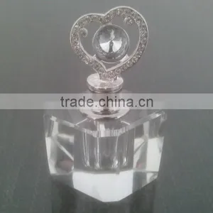 Small Empty Clear Crystal Perfume Bottle With Jewelled Metal Alloy Handle thumbnail-1