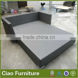 Budget Outdoor Patio Daybed thumbnail-1