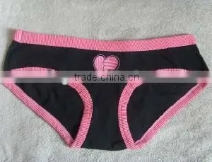 Skinny Briefs for Girls Black Ground With Pink Elastic thumbnail-1