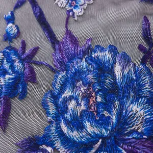 China High Quality Fabrics Floral Sequence Embroidery Net Lace Fabric thumbnail-1
