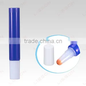 Round Lip Gloss Plastic Tube With Soft Rubber To Protect Lip thumbnail-1