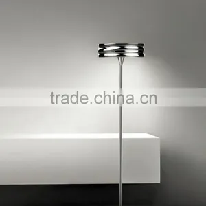 Hero - KT3009 / Floor Lamp thumbnail-1